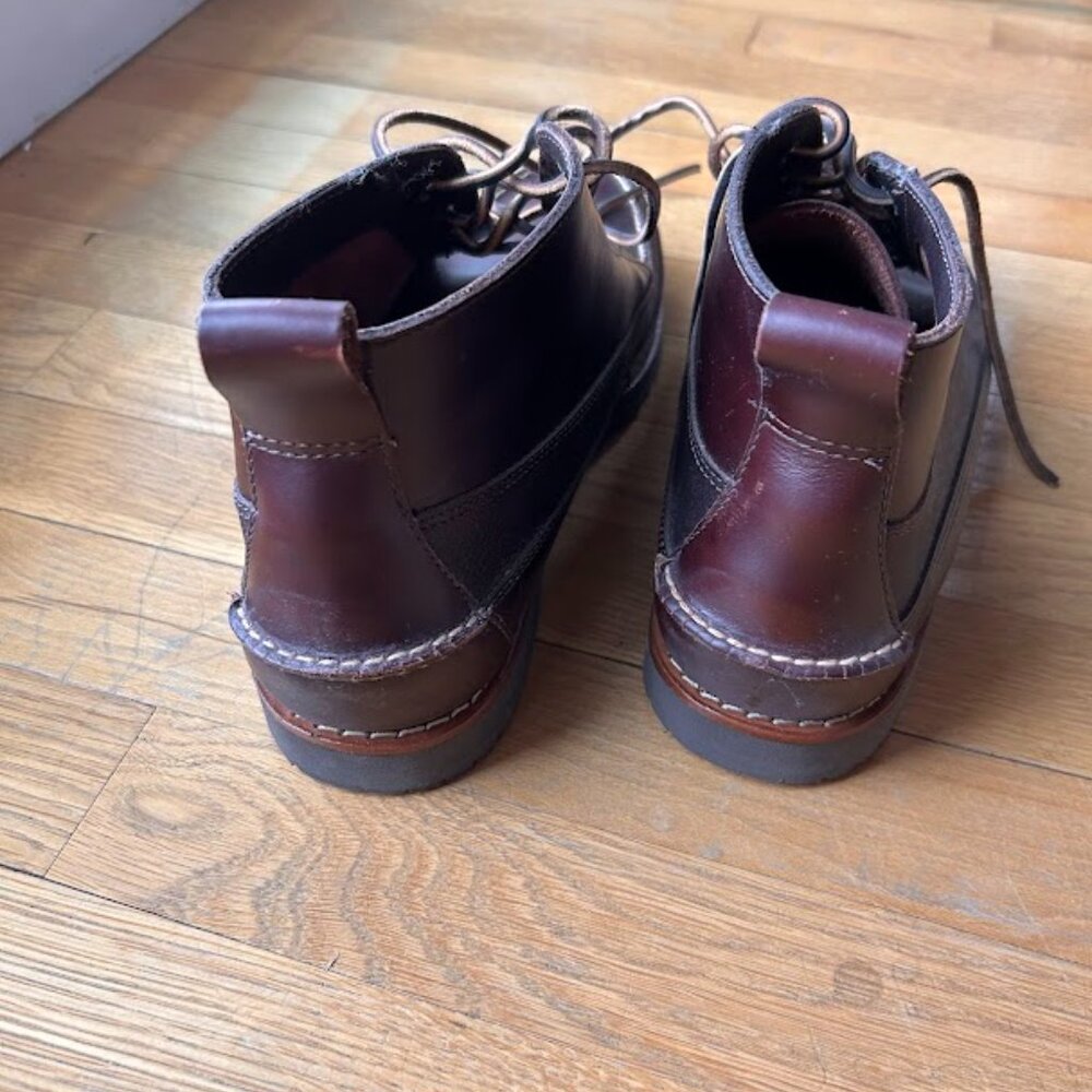 G.H. Bass leather ankle boots - size 10 - Picture 3 of 5